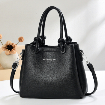 Ženska PU crossbody torba — gradska jednostavnost, horizontalni kvadratni oblik, zatvaranje na zip, unutarnja džep sa zipom, podstava od poliestera