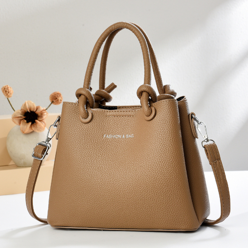 Ženska PU crossbody torba — gradska jednostavnost, horizontalni kvadratni oblik, zatvaranje na zip, unutarnja džep sa zipom, podstava od poliestera