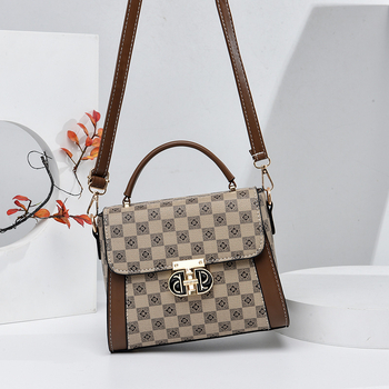 Crossbody mala kvadratna torbica – color-block korejskog stila, PU materijal, podstava od poliester, horizontalni oblik, unutarnji pretinac, jedna naramenica