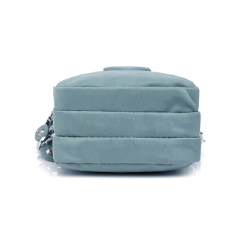 Sievietes crossbody somiņa telefons – neilons, mazs kvadrātveida formāts, vertikāls kvadrāts, rāvējslēdzēja atvērums, iekšējās kabatas ar rāvējslēdzēju (telefons)