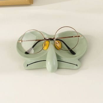 Biroja galda dekors ar brillēm turētāju, sveķi, nordiskais stils, injekcijas liešana, preces kods 6rF2WC7F