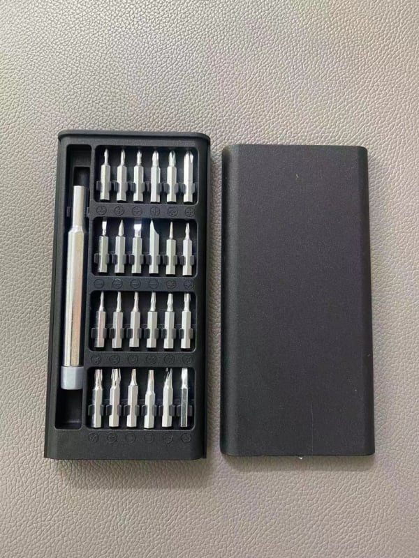 Set odvijača 24-u 1 s preciznim bitovima, magnetskim vrhovima, S2 alatni čelik, težina 230 g