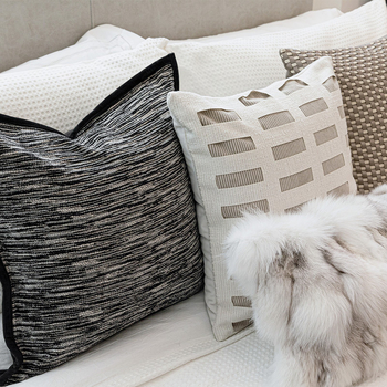 Хотелски стил комплект за спално бельо: краен шал за легло, възглавници, калъфки за възглавници и одеяло от полиестер – луксозен