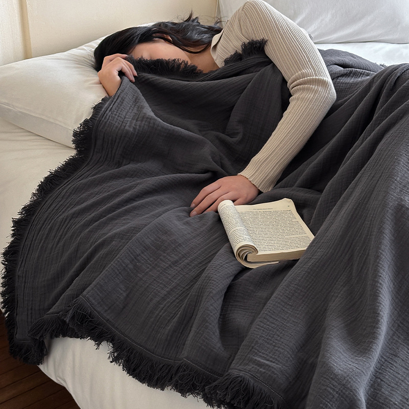 Rankšluostinė antklodė iš poliesterio, iki 300 g, visiems metų laikams, skandinaviško stiliaus