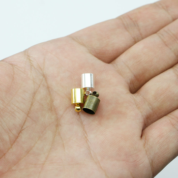 Rézmedál elektroplattált felülettel, Yiwu (Zhejiang) eredet, licencelt magáncímke.