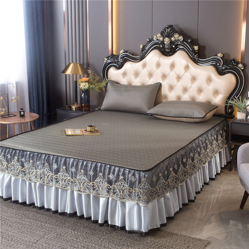 Trīs daļu Ice SilkLatex matraču komplekts ar gultas apdari - dabīgs latekss; lateksa saturs 90%+; drukāta audums; mazgājams veļas mašīnā; mūsdienīgs minimālisma stils