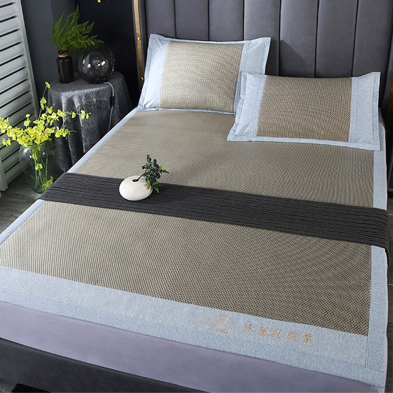 Baisini dabīgā lateksa rāta matu trīs gabalu komplekts, mūsdienīgs minimālisma stils, lateksa saturs zem 70%, bieza sendvič konstrukcija