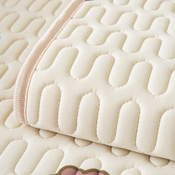 Latex jég-selyem kanapé párna, csúszásmentes alátét, Cartoon minta, alkalmas kombinált és sarokkanapéra, friss, légies stílus