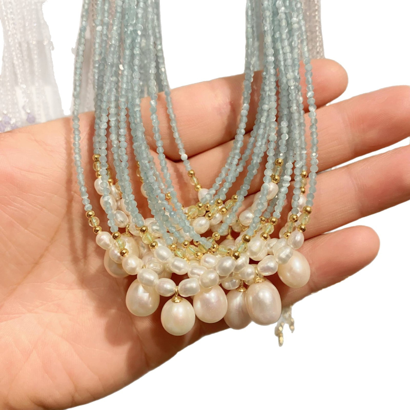 Kristályból készült nyakék édesvízi gyöngy medállal, kézzel készített, geometriai dizájn