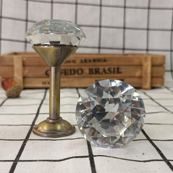 Függönyakasztó | Cinkötvözet + kristály, Modell QX-045, Típus: Akasztó, Függönytípusok: függő, Kiegészítők: csavarok + gumidugók, Név: Shot glass hook