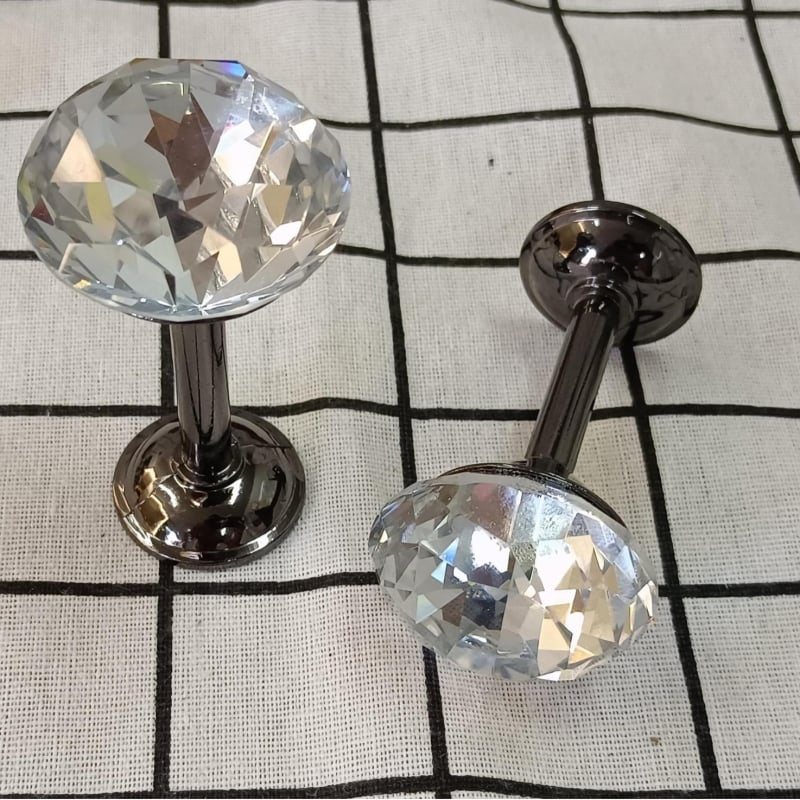 Függönyakasztó | Cinkötvözet + kristály, Modell QX-045, Típus: Akasztó, Függönytípusok: függő, Kiegészítők: csavarok + gumidugók, Név: Shot glass hook