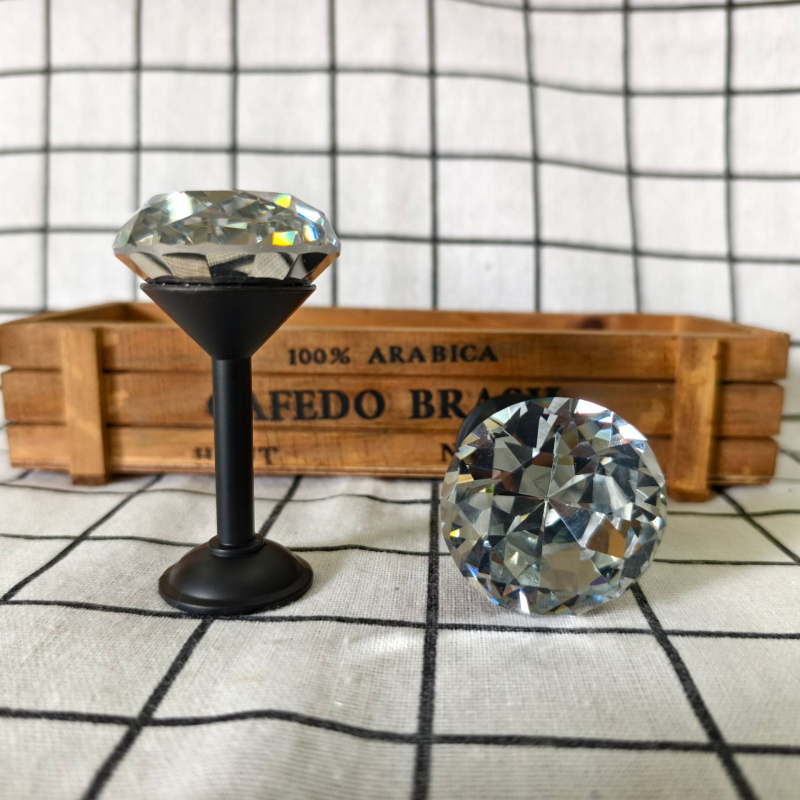 Függönyakasztó | Cinkötvözet + kristály, Modell QX-045, Típus: Akasztó, Függönytípusok: függő, Kiegészítők: csavarok + gumidugók, Név: Shot glass hook