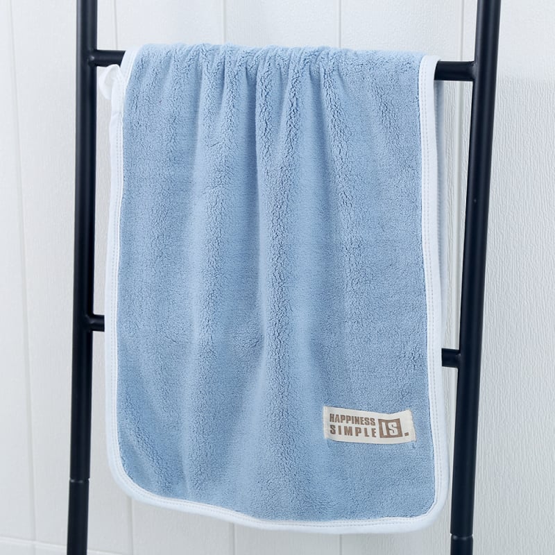 Πετσέτα προσώπου από coral velvet, παχύτερη έκδοση ενηλίκων, μαλακή και απορροφητική, δεν χάνει ίνες; Υλικό: coral fleece; Νήμα: 150D; Βάρος: 140–170 g; Κύριο περιεχόμενο: 80% πολυεστέρας; Προσαρμογή λογότυπου