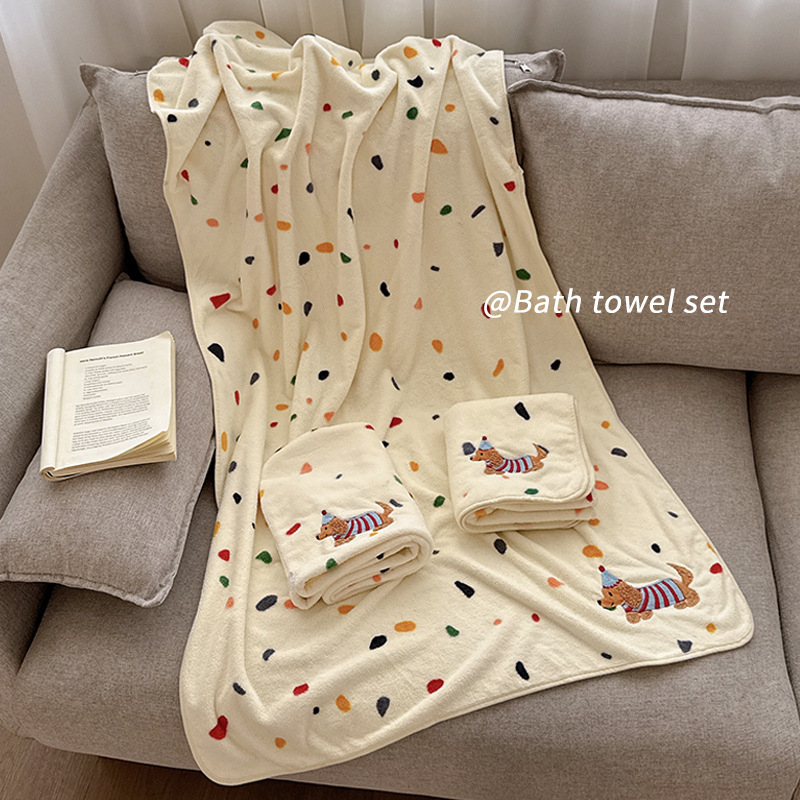 Σετ τριών τεμαχίων πετσέτες μπάνιου ενηλίκων από φλις κοραλλιού, βάρος ≥500 γρ.