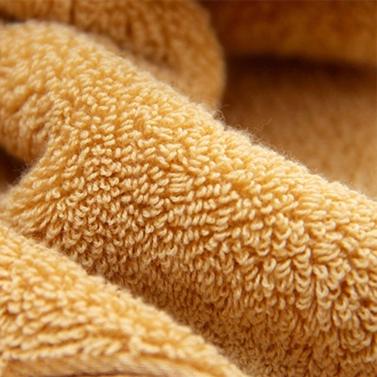 Πετσέτα μπάνιου από 100% βαμβάκι, παχιά, με κεντημένο λογότυπο, νήματα 32s, 500 g+