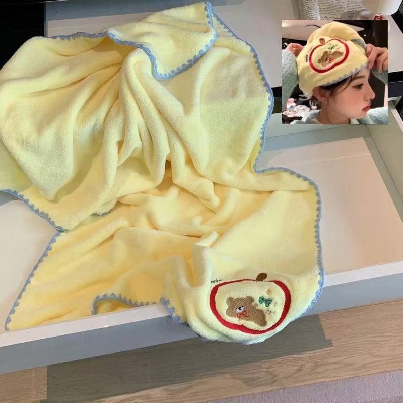 Apple Bear σετ τριών πετσών μπάνιου, εξαιρετικά απορροφητικό, γρήγορο στέγνωμα; Υλικό: Coral fleece; Βάρος: 200–300 g; Νήμα: 150D; Διαδικασία παραγωγής: 81044; Κατηγορία: πετσέτα μπάνιου/παραλίας