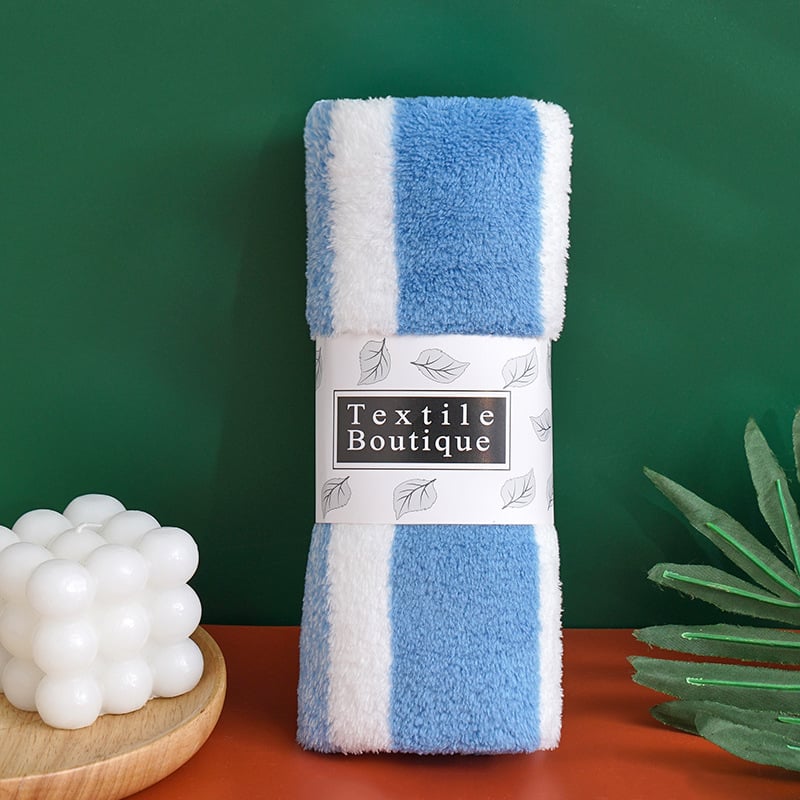 Σετ πέντε πετσέτες προσώπου από φλίς κοραλλιού με ρίγες – απορροφητικό, παχύ, υψηλής πυκνότητας ύφασμα; νήμα 150D; βάρος 80–100 g; δυνατότητα προσαρμοσμένου λογότυπου.