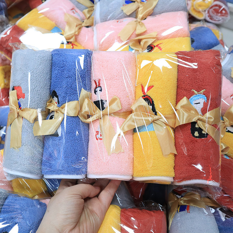 Ručnici od coral fleece s logom, upijajući, debeli, hotelskog stila, set u kutiji za svadbeni poklon