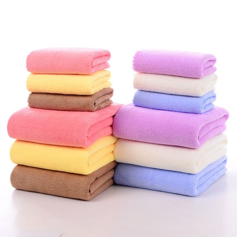 Σετ πετσέτες από coral fleece με πετσέτα μπάνιου και πετσέτες προσώπου, 260 g, απλό ύφανση, εκτυπωμένο λογότυπο