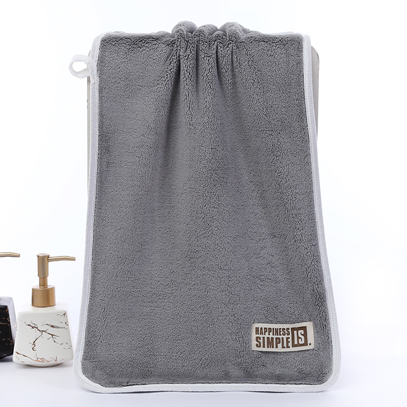 Σετ πετσετών από Coral Fleece για μπάνιο και πρόσωπο — Υλικό: Coral Fleece; Νήμα: 40; Βάρος: >200 g; Διαδικασίες: κέντημα, ραφή, εκτύπωση, άκρη με γάντζο; Προσαρμογή: Ναι