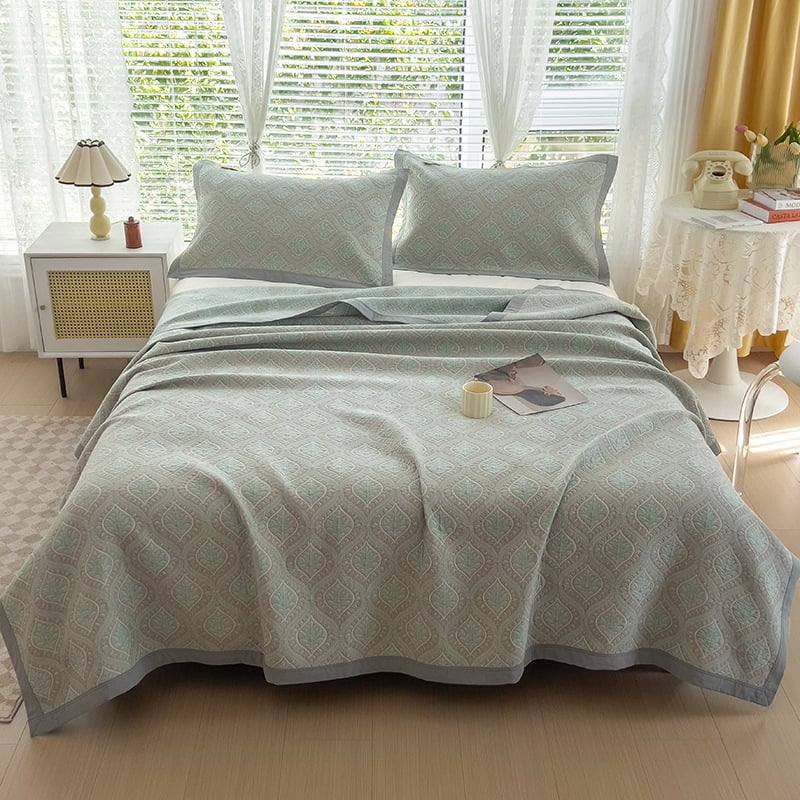 Trys dalių patalynės komplektas iš 100% medvilnės su trim sluoksnių gauze pledu, retro gėlių raštas, tinkamas visoms sezonoms, svoris 1500–1999 g