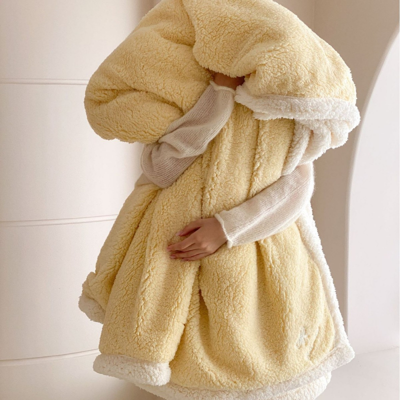 Deka od koralnog flisa, 800-1000 g, zima, 100% poliester, prilagodljiva