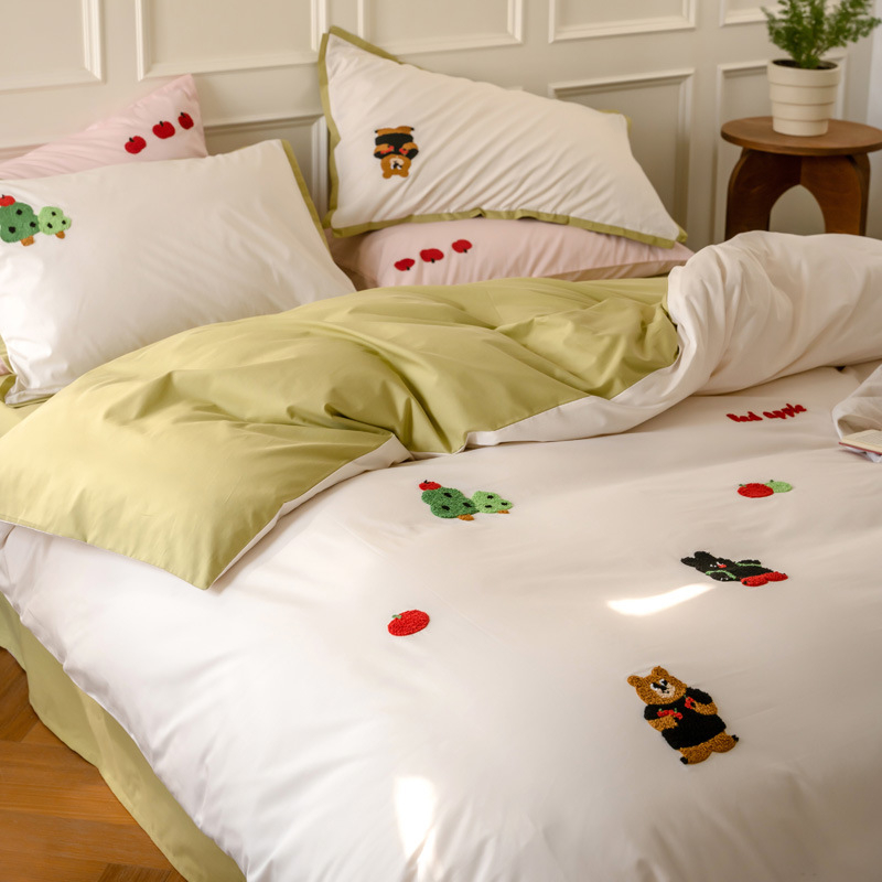 Dueman Dječji četverodijelni set posteljine od čiste pamuka, s karikaturama izvezena šivena i reaktivnim ispisom, težina 2.0–2.5 kg