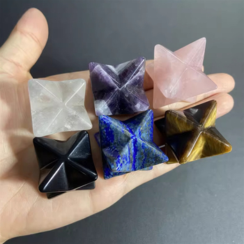 Merkaba ukras od ametista, kristalna kolona, 3D dizajn Flower of Life, moderan minimalistički stil