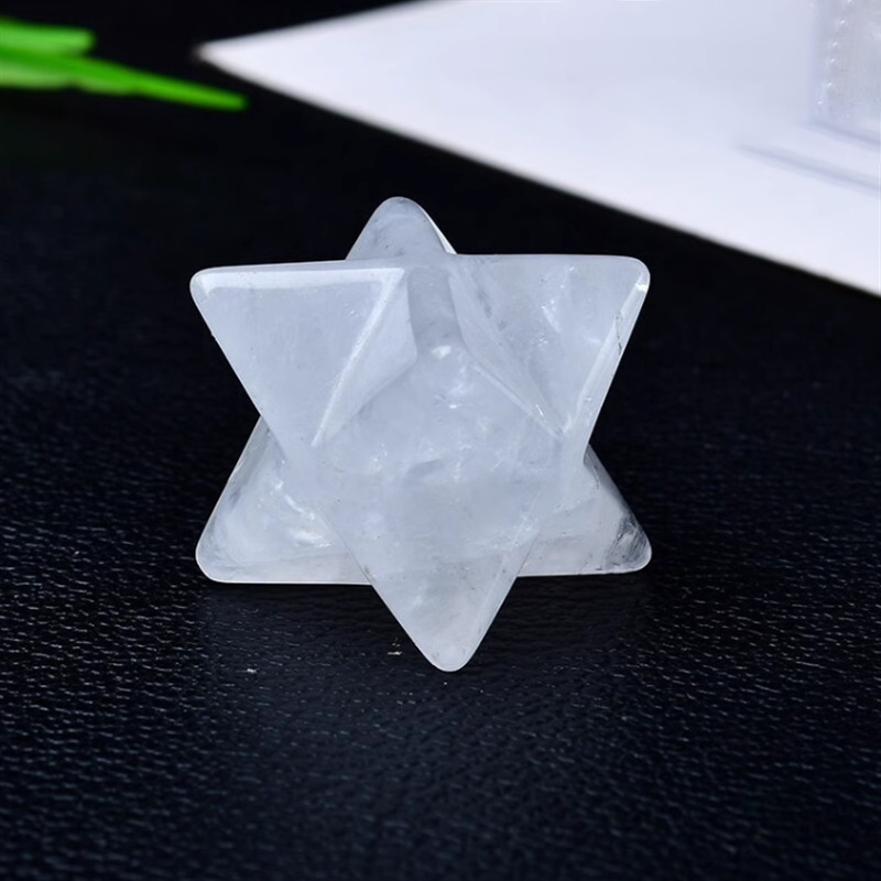 Merkaba ukras od ametista, kristalna kolona, 3D dizajn Flower of Life, moderan minimalistički stil