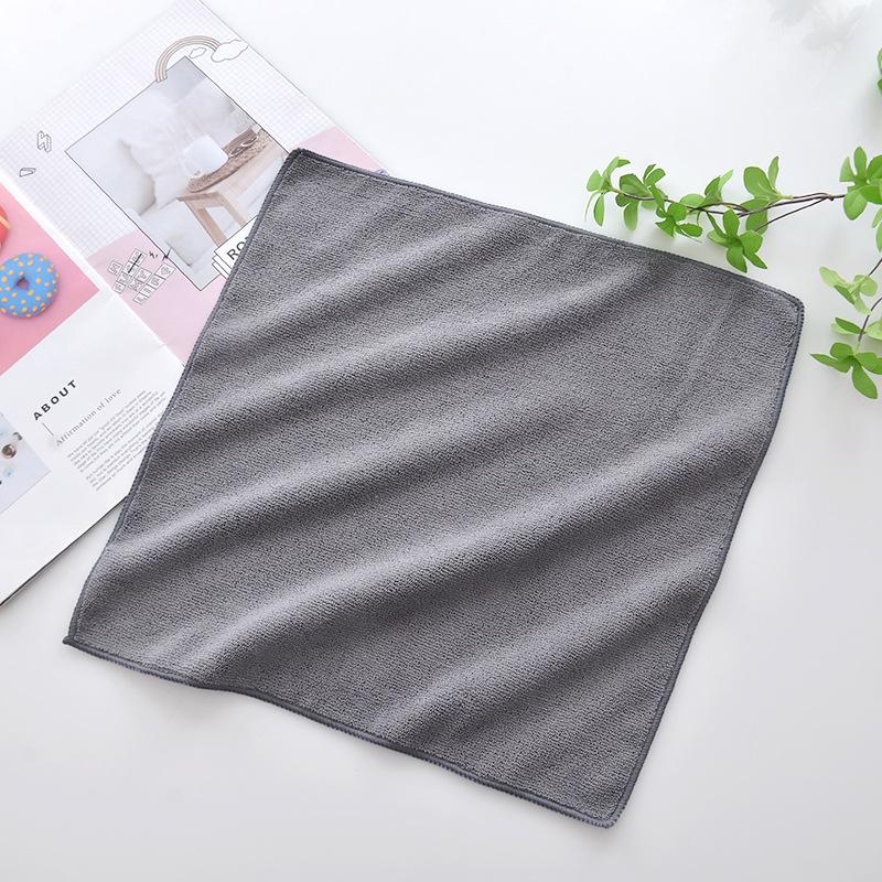 Prosop pătrat din microfibră pentru spălarea mașinii, cu fir amestecat, 55 g, absorbție 5–10 s, logo personalizat