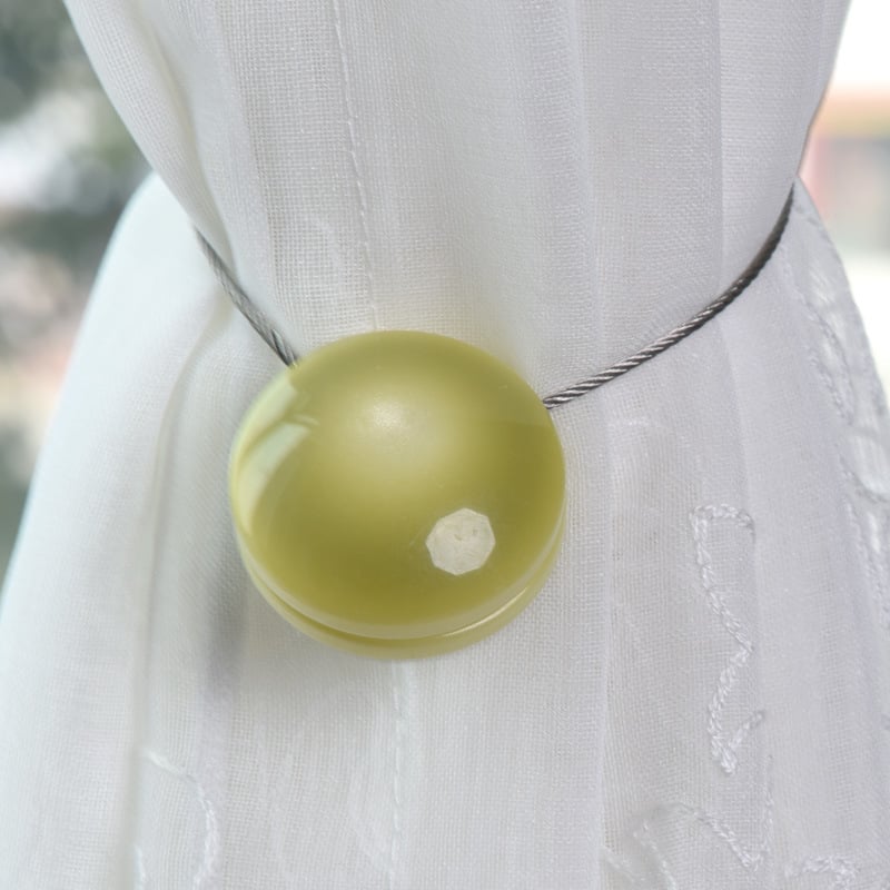 Cat-Eye sveķu magnētiskā aizkara sprādze ar magnētisku siksnu, uzstādīšana nav nepieciešama, mūsdienīgs minimālisma stils