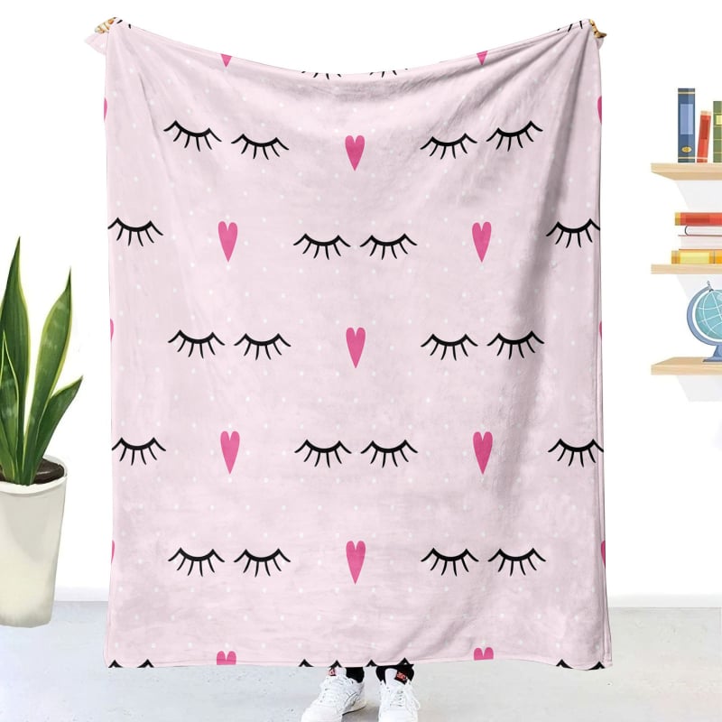 Полиестерово фланелено одеяло, 280–300 г/м², пролетно и есенно, карикатурен стил, свиване 3%