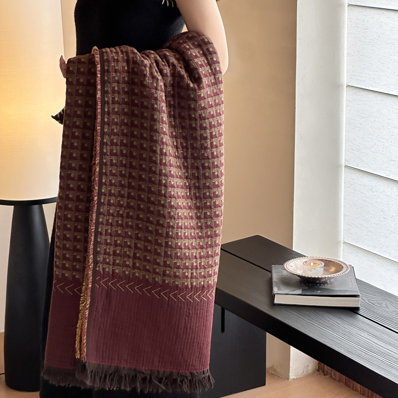 Pamukova deka s resicama za kauč, lagani luksuzni stil, 800–999 g, prikladna za sve sezone