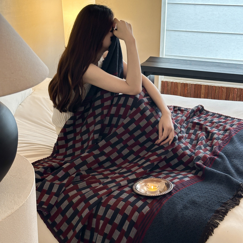 Pamukova deka s resicama za kauč, lagani luksuzni stil, 800–999 g, prikladna za sve sezone