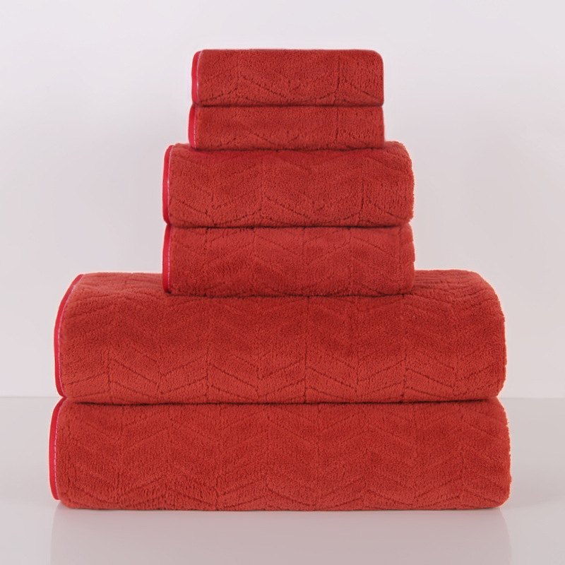 Fürdőlepedő, korall plüss, sík szövésű, 170–200 g/m², törölköző/arctörölköző