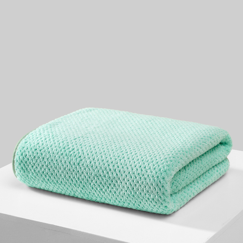 Πετσέτα μπάνιου από φλις κοράλλι, μοτίβο ανανά, 400–500 γρ, νήμα 150D, ραφή με jacquard.