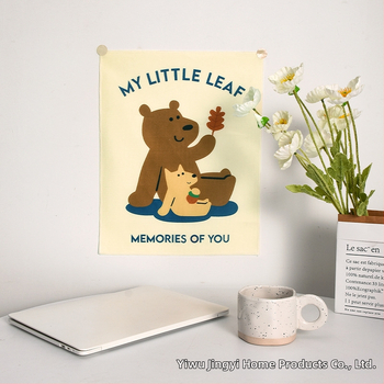 Ταπισερί πολυεστέρα σε κορεατικό στυλ με αρκούδα καρτούν – ορθογώνιο κρεμαστό διακοσμητικό τοίχου για σαλόνι, υπνοδωμάτιο ή μελέτη