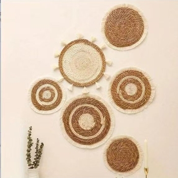 Μποέμ τοίχου κρεμαστό σετ με καλάθια από άχυρο – χειροποίητο πλέξιμο, κυκλικό σχήμα, κυκλικό μοτίβο, σκανδιναβικό στυλ