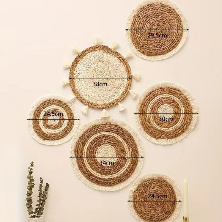 Μποέμ τοίχου κρεμαστό σετ με καλάθια από άχυρο – χειροποίητο πλέξιμο, κυκλικό σχήμα, κυκλικό μοτίβο, σκανδιναβικό στυλ