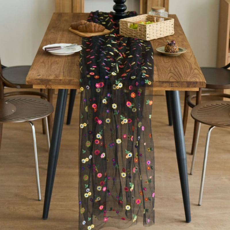 Флаг за маса с дантелена плисирана структура, флорална бродерия, 100% полиестер, марка Ymqy, модел: цветя/трева/листа, подходящ за хол, открити пространства, заведения и търговски обекти