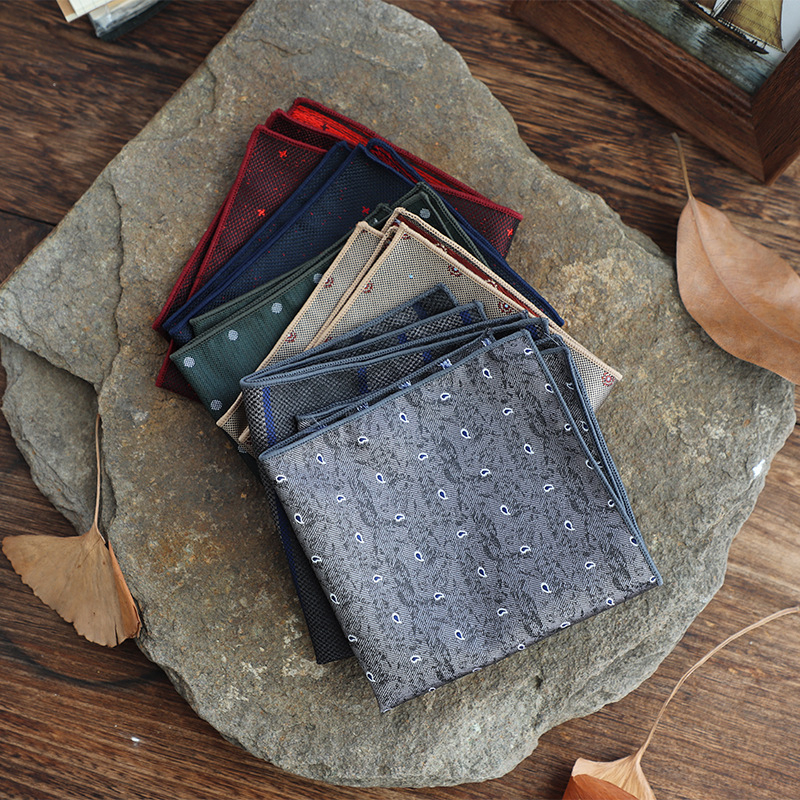 Doris.TD τετράγωνο τσέπης - vintage τζακάρντ, πολυεστερ-μετάξι, μοτίβο κουκίδων