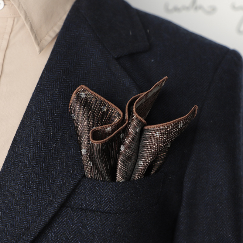 Doris.TD τετράγωνο τσέπης - vintage τζακάρντ, πολυεστερ-μετάξι, μοτίβο κουκίδων