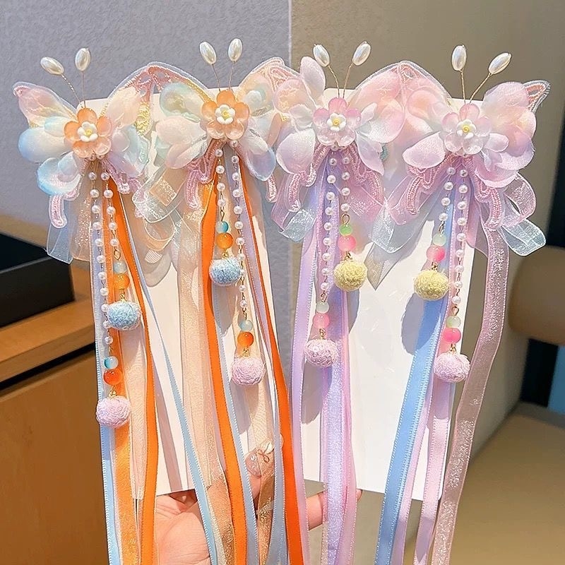 Bērnu matu sprādze senlaicīgā stilā ar pūciņu un ziedu – roku darbs, klips, izšūta tauriņa, Princeses sērija