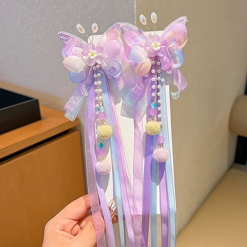 Bērnu matu sprādze senlaicīgā stilā ar pūciņu un ziedu – roku darbs, klips, izšūta tauriņa, Princeses sērija