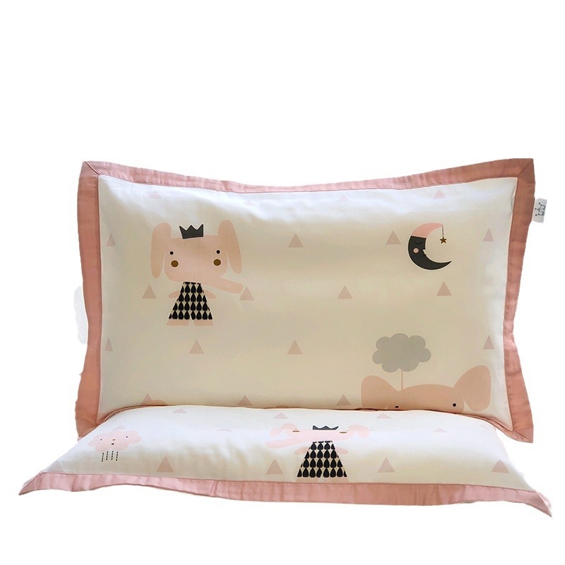 Jastučnica, 100% pamuk dugačkih vlakana, saten tkanina, reaktivno bojanje, broj tkanja 60, moderni minimalistički stil