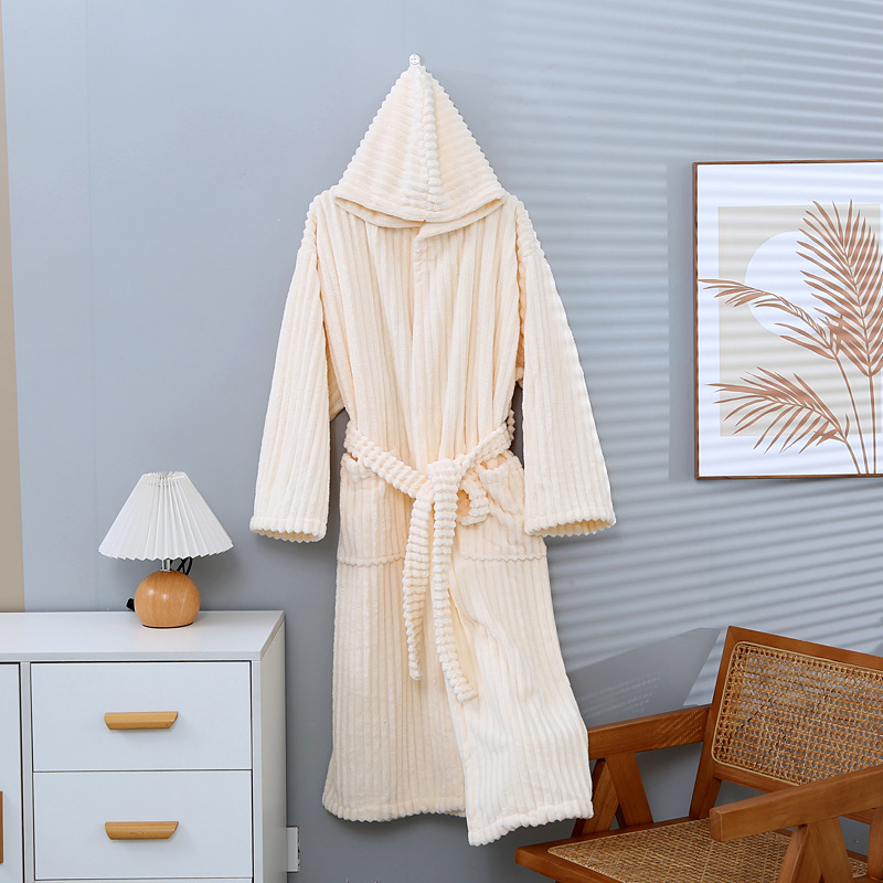 Ziemas kapucēts korallvelūra vannas halāts, universāls, mīksts un absorbējošs, 85% poliesters/15% neilons