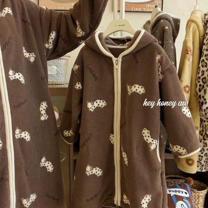 Meitenēm kapucēta halāts no korāla fliša, 100% poliesters, 3–8 gadi, brīvā laika stils, ziemas 2025