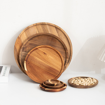 Drveni kružni tanjur za desert — Materijal: Drvo; Oblik: Kružno; Površina: Polirana; Stil: Moderan minimalistički; Uzorak: Jednostavan