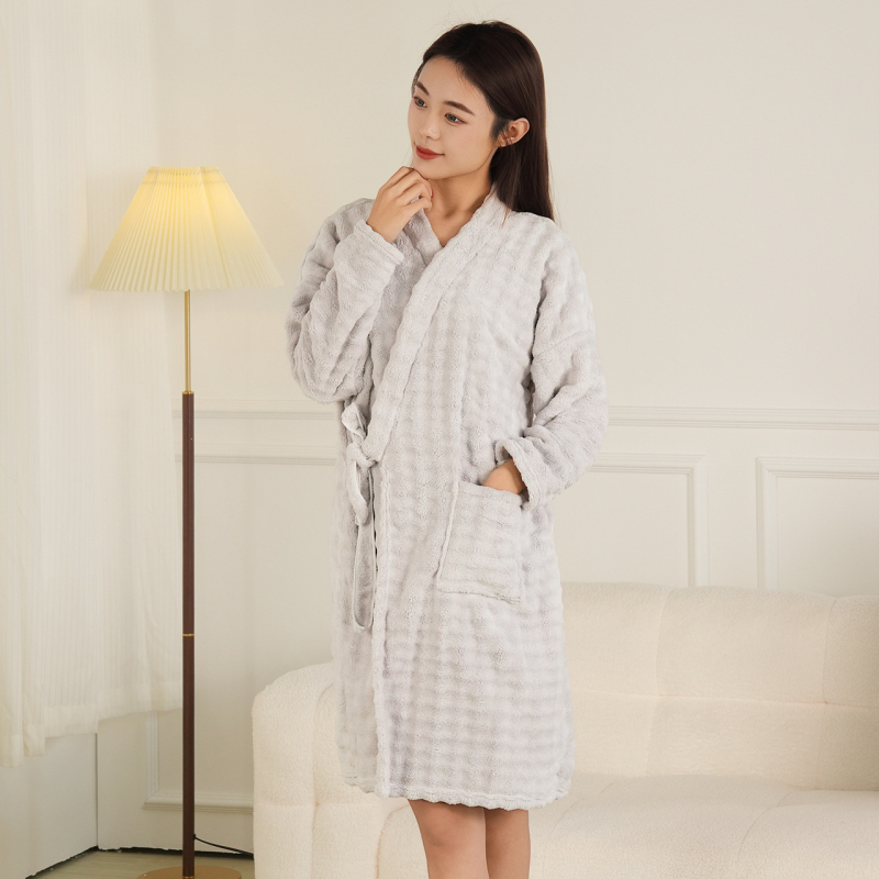 Дамски халат за зима — флис, памук-микрофибър, 600 г