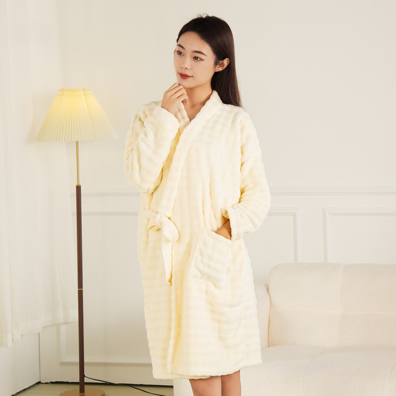 Дамски халат за зима — флис, памук-микрофибър, 600 г